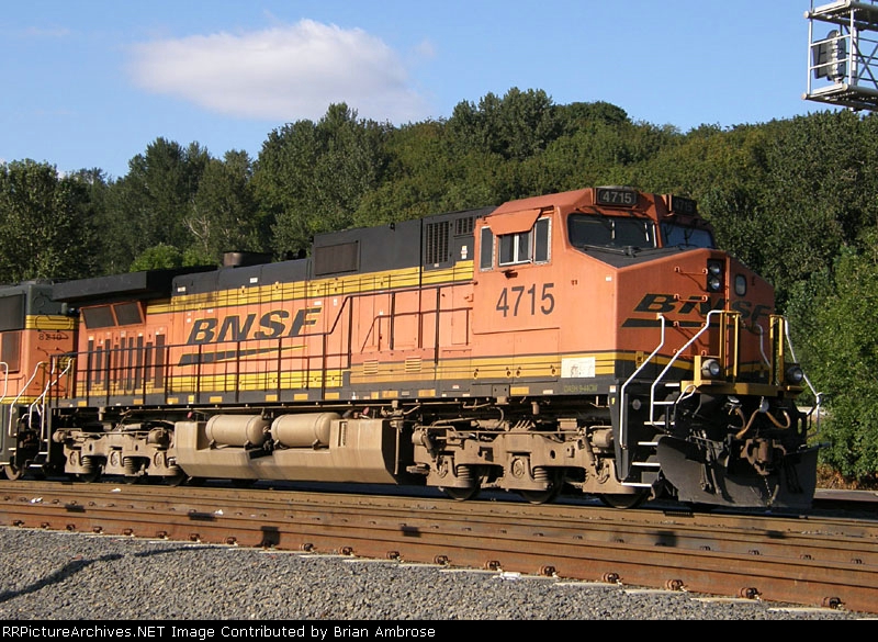 BNSF 4715